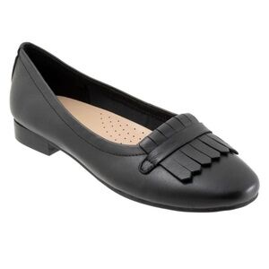 Trotters Greyson Leather Flat Loafers Black Office Wear NEW